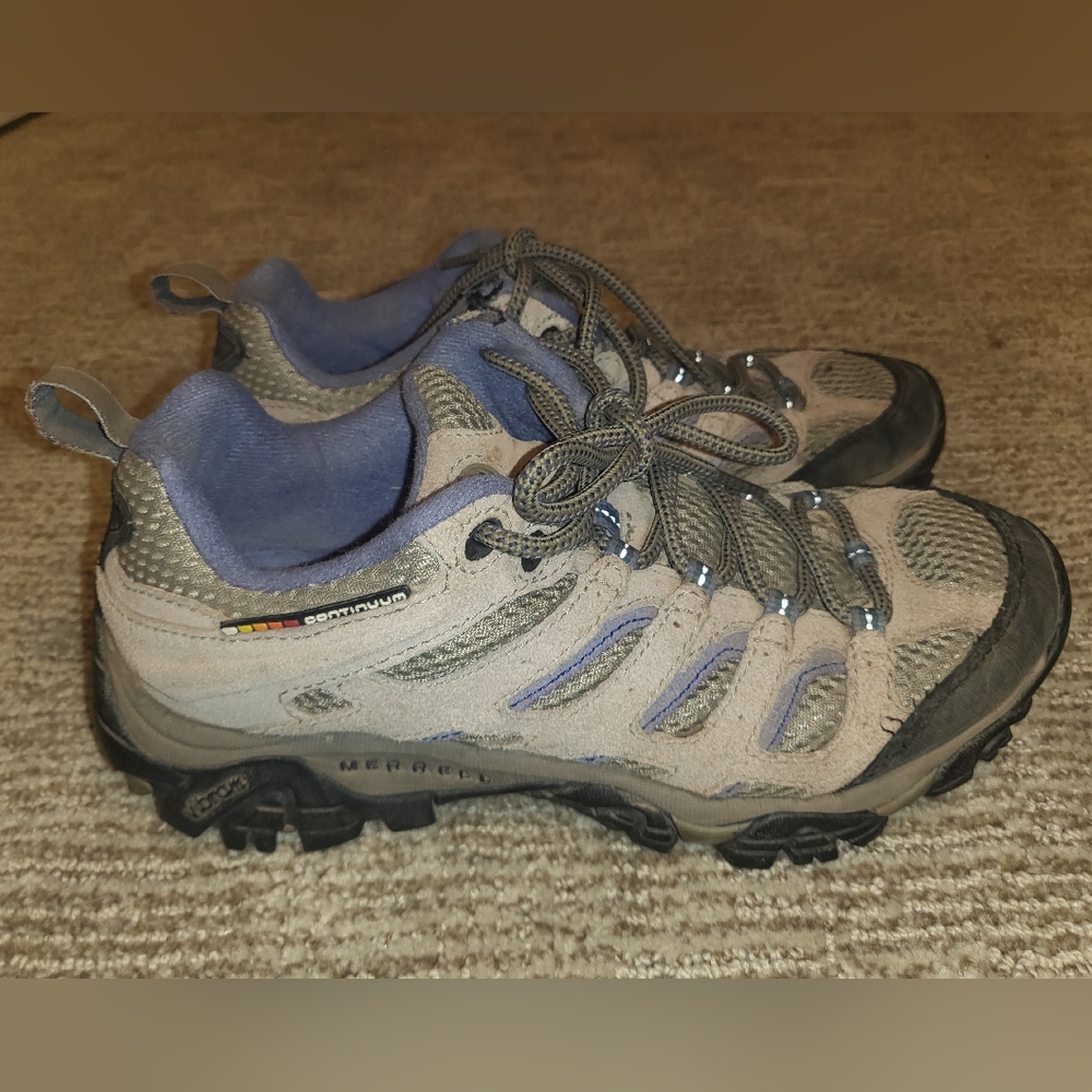 Merrell Women's J57758 Moab Ventilator Hiking Shoes Size 7
